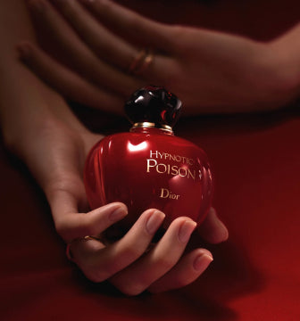 DIOR Women's Perfume Banner