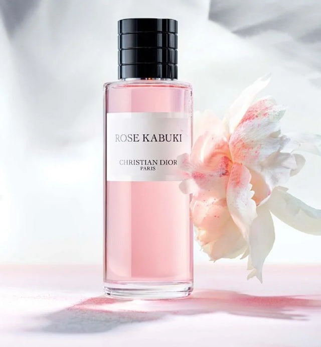 Dior Rose Kabuki EDP 250 ML in lifestyle – niche perfume for unisex