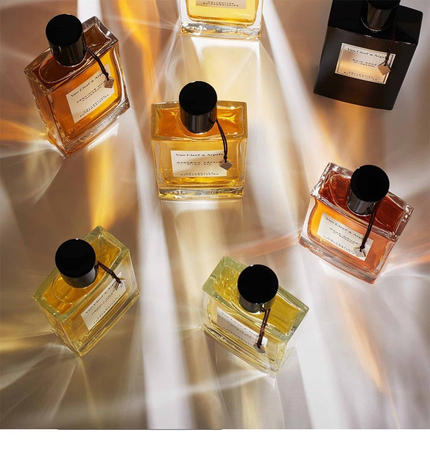 Van Cleef & Arpels Encens Précieux EDP 75 ML in lifestyle – niche perfume for unisex