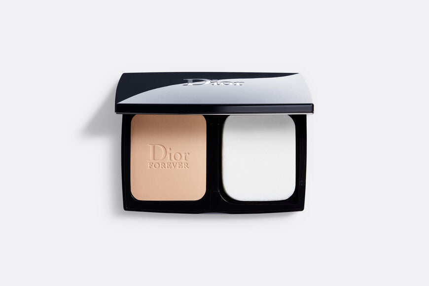 DIOR FOREVER EXTREME CONTROL 010 Ivory 9g